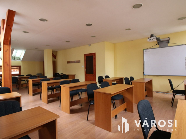 Befektetésre alkalmas irodaház eladó!