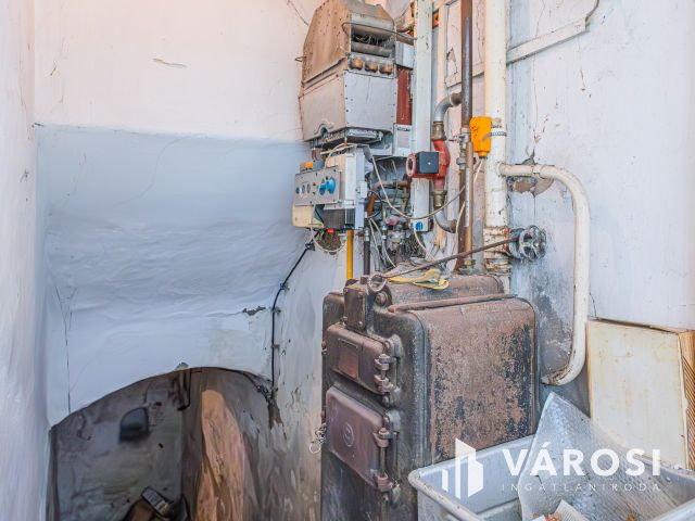 Központi elhelyezkedésű ház Kiskunmajsán