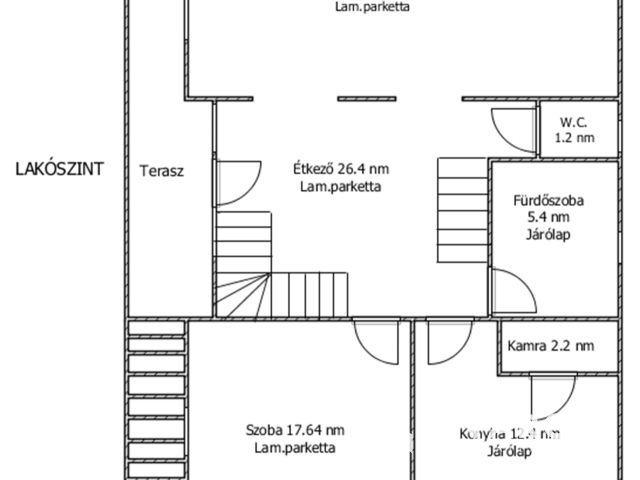Karancsalja legjobb utcájában, 3 szintes családi ház eladó!