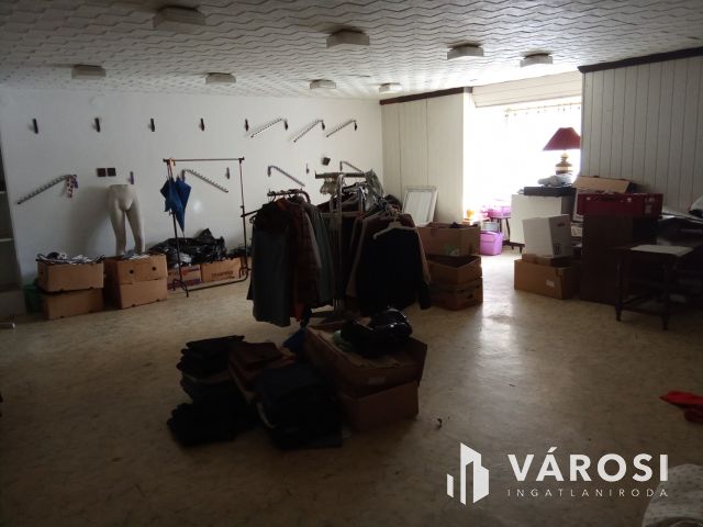 50nm-es lakás Sárvár belvárosában