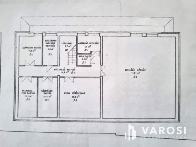 Kétszintes szállodai komplexum Békéscsaba szívében