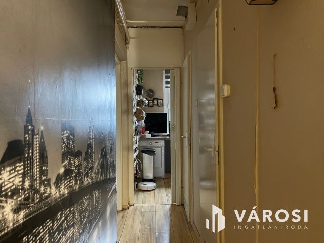 Három szobás panel lakás a Lencsésin