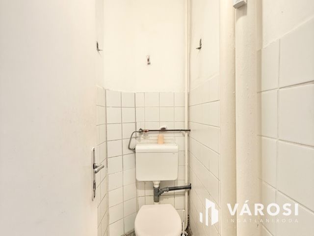11. kerületben dupla erkélyes, 95m²-es, 1. emeleti lakás
