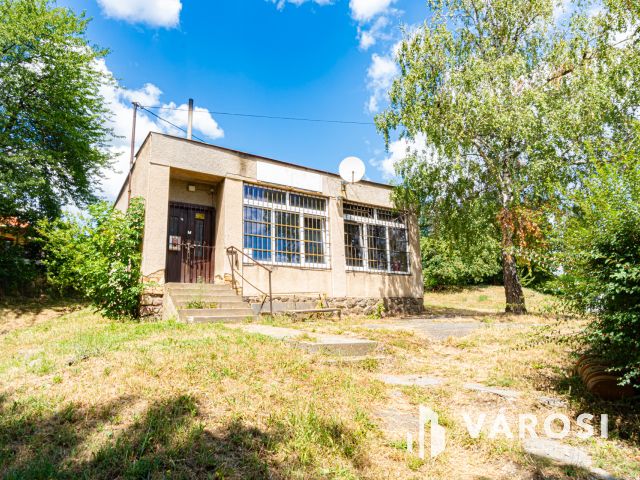 Komlón vendéglátó egység eladó