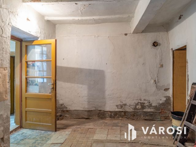 Felújítandó családi ház Jamina központjában